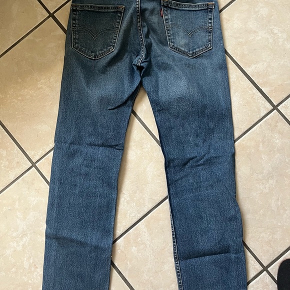 Levi’s jeans - Picture 2 of 3